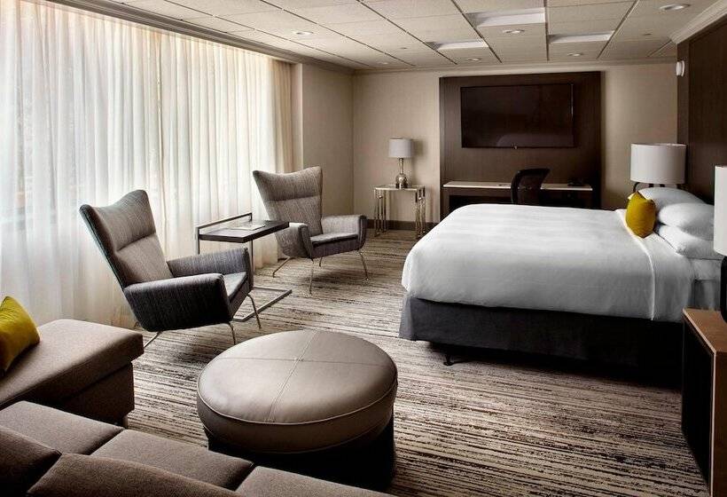 בית מלון כפרי Marriott Cincinnati North