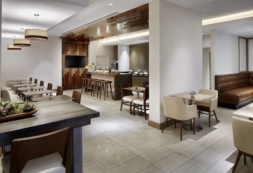 هتل Marriott Columbus Northwest