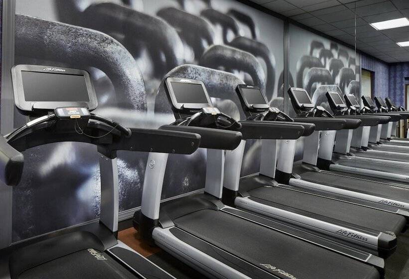 هتل Marriott Columbus Northwest