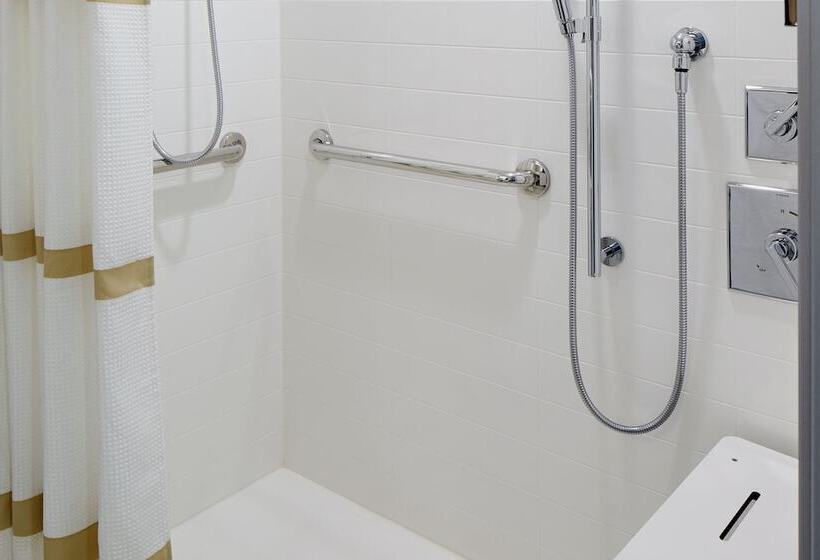 هتل Marriott Columbus Northwest