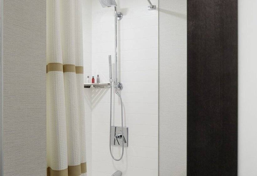 هتل Marriott Columbus Northwest