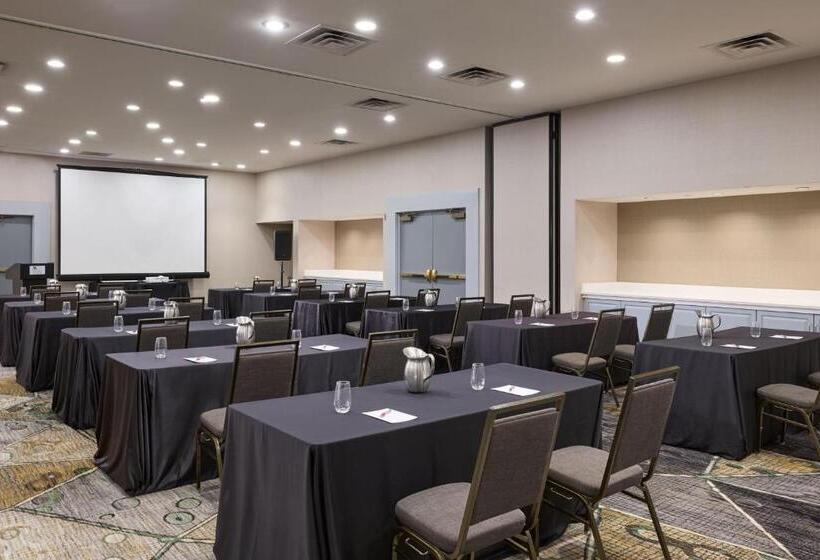 هتل Marriott Columbus Northwest