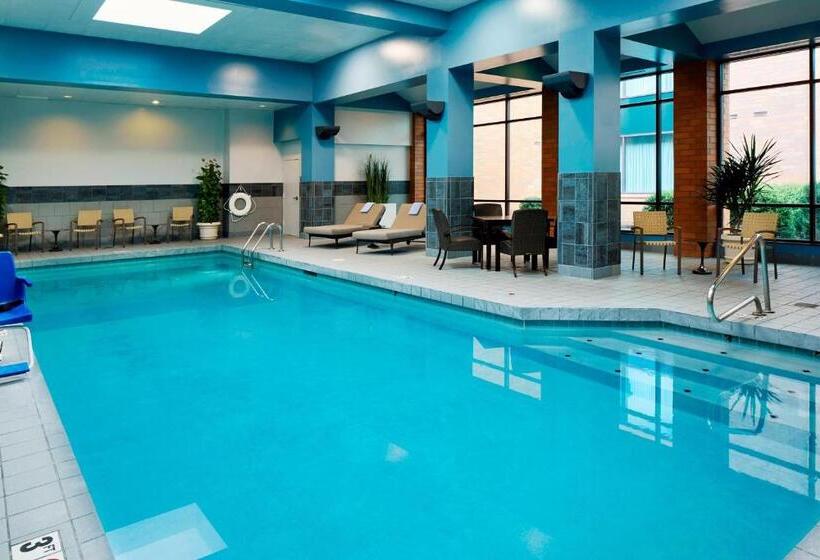 هتل Marriott Columbus Northwest