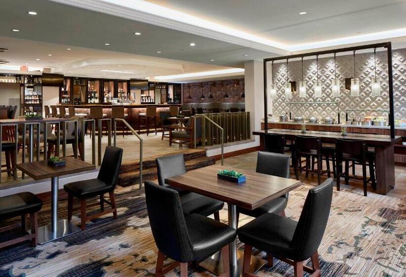 هتل Marriott Columbus Northwest