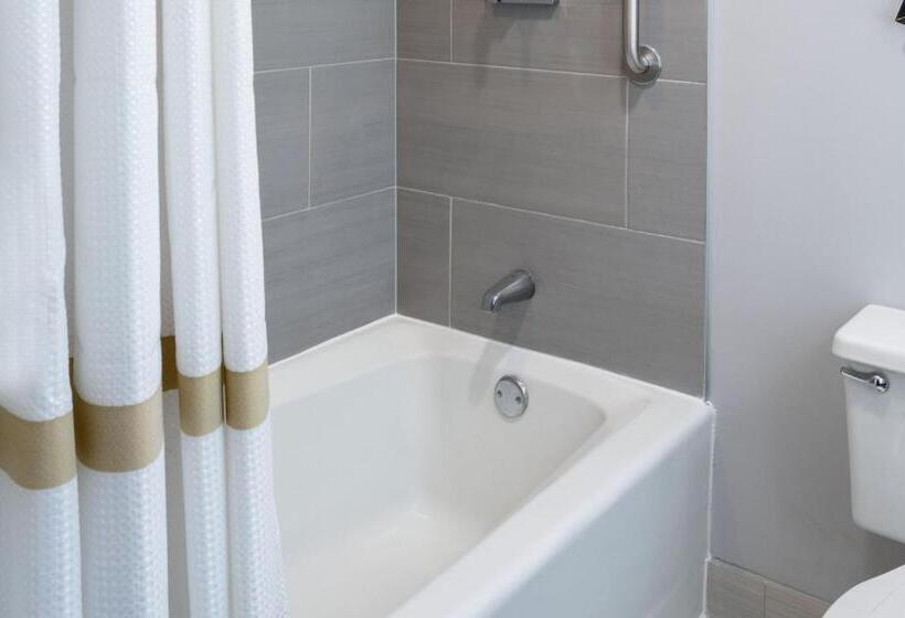 هتل Marriott Greensboro Downtown