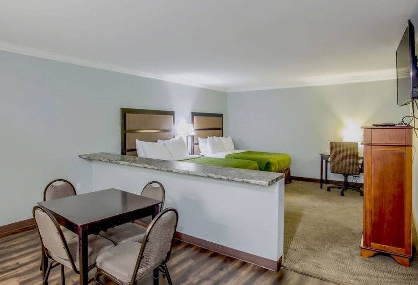 هتل Quality Inn