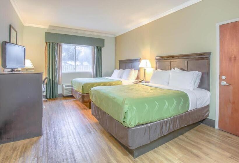 هتل Quality Inn