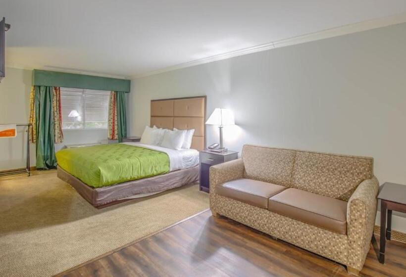 هتل Quality Inn