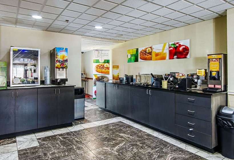 호텔 Quality Inn & Suites I81 Exit 7