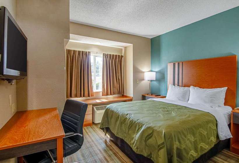 호텔 Quality Inn & Suites I81 Exit 7