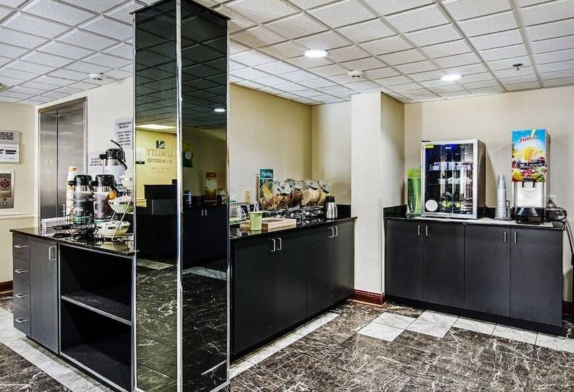 호텔 Quality Inn & Suites I81 Exit 7