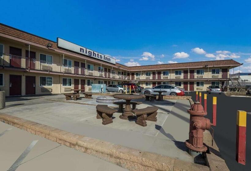 Отель Rodeway Inn San Bernardino