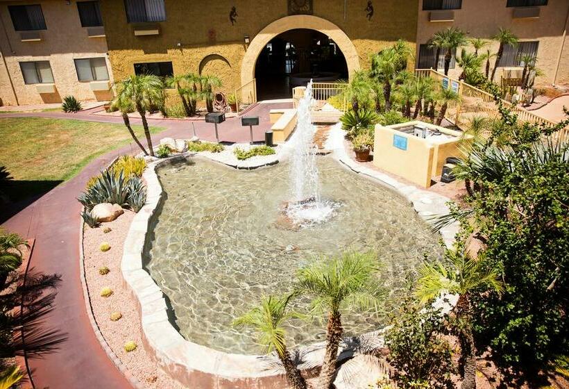 هتل Quality Inn Phoenix Scottsdale West