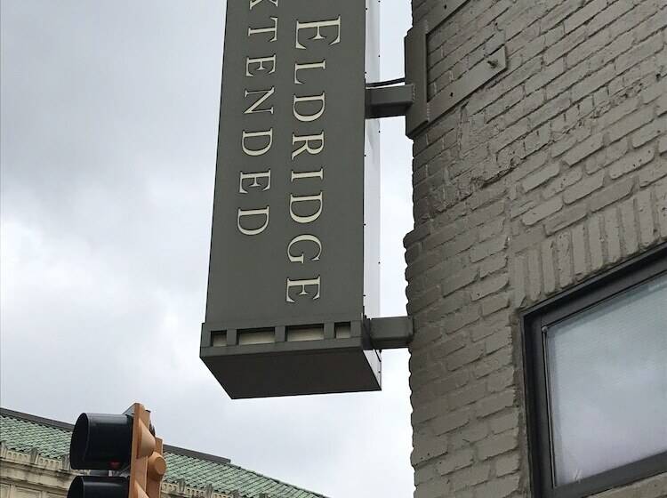 هتل The Eldridge