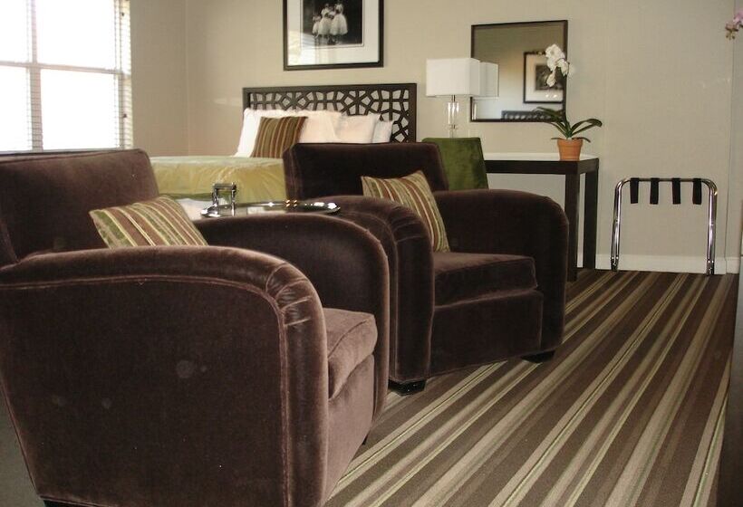 Fotos del hotel The Eo Inn  Downtown:  1