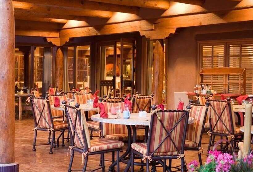 هتل The Hacienda & Spa