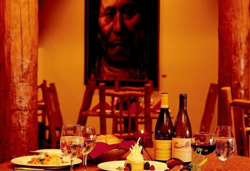 هتل The Hacienda & Spa