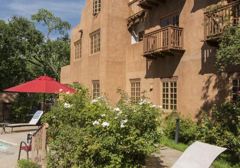 هتل The Hacienda & Spa
