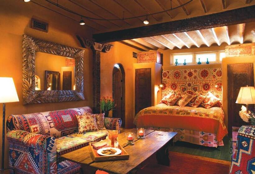 هتل The Inn Of The Five Graces