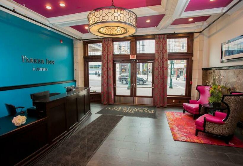 فندق The Parker Inn And Suites