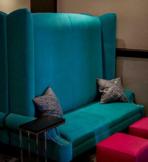 فندق The Parker Inn And Suites