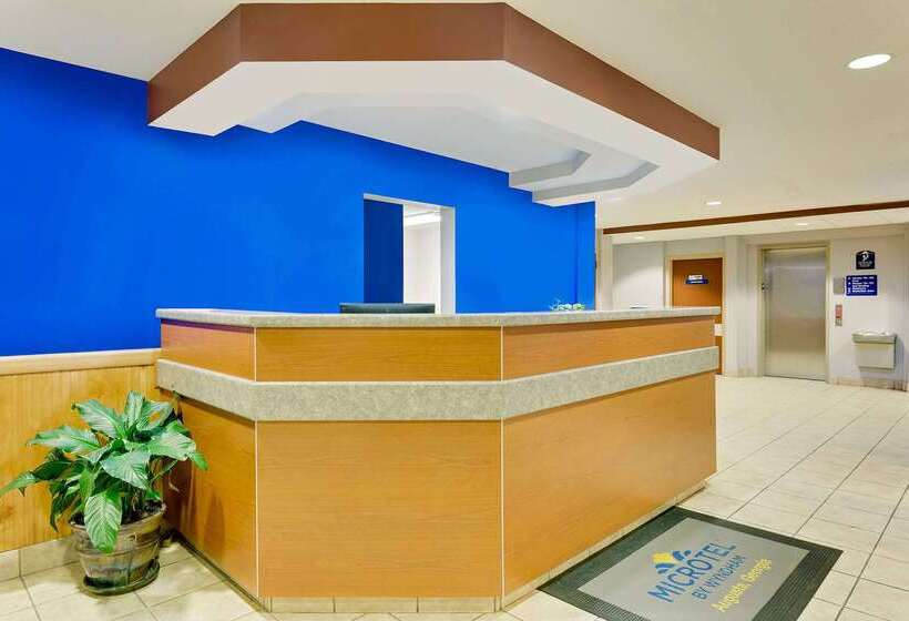 Microtel Inn & Suites By Wyndham Augusta Riverwatch