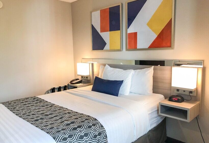 Microtel Inn & Suites By Wyndham Eagan/st Paul