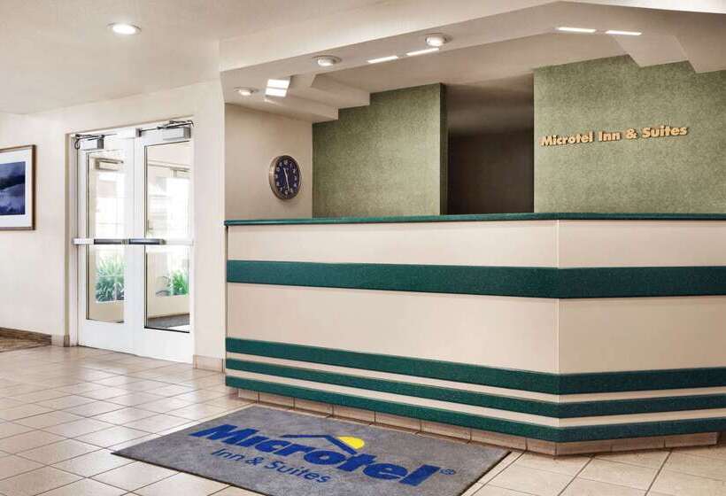 Microtel Inn & Suites Lodi