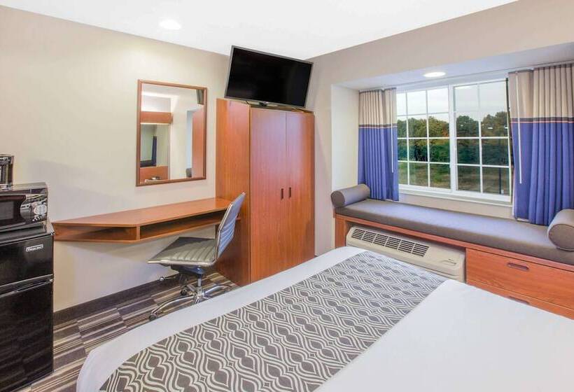Microtel Inn And Suites Manistee