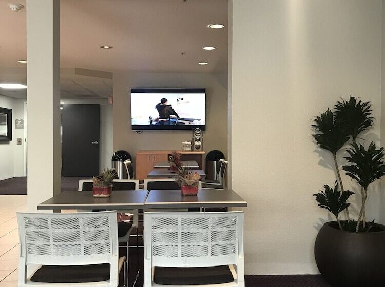 Microtel Inn & Suites, Morgan Hill