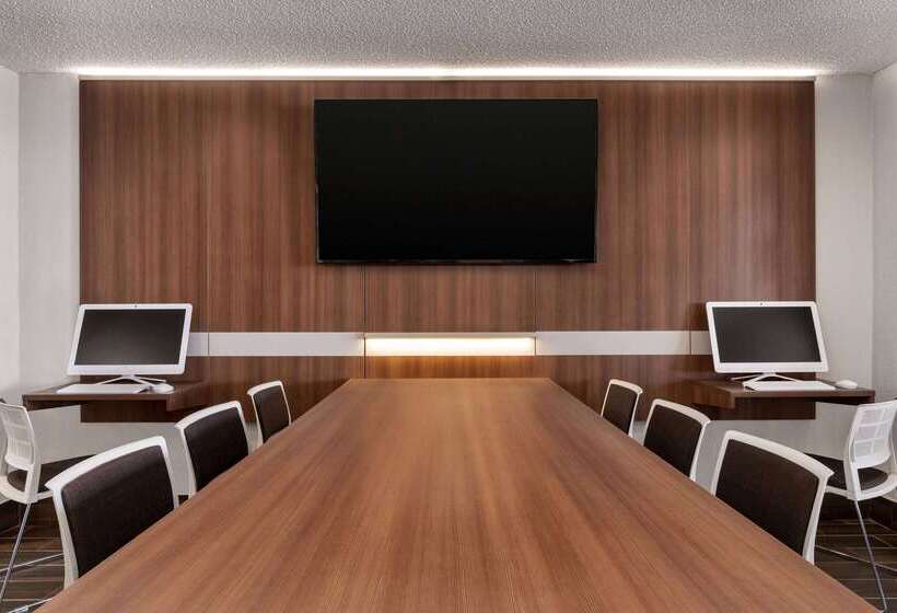 Microtel Inn & Suites By Wyndham