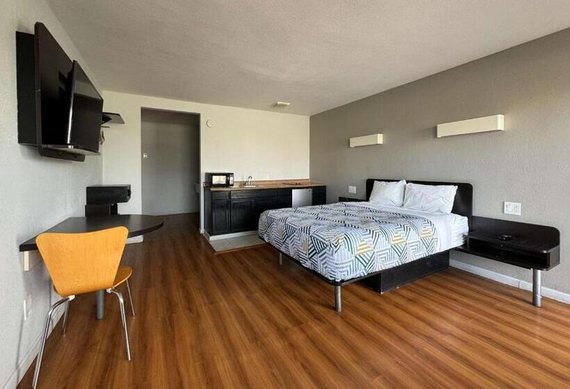 Motel 6 Delano, Ca