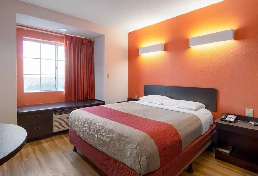 Motel 6 El Paso, Tx   Southeast