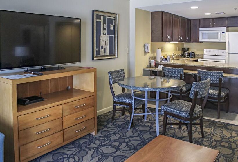 استراحتگاه Hilton Vacation Club Daytona Beach Regency
