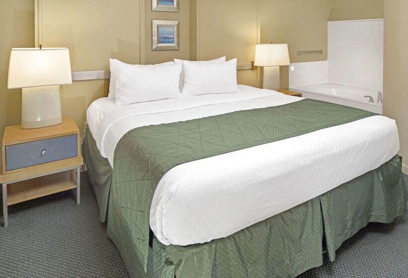استراحتگاه Hilton Vacation Club Daytona Beach Regency