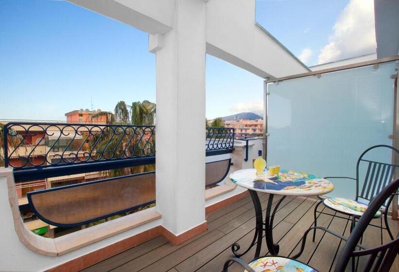 تختخواب و صبحانه Le Palme Sorrento