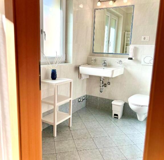 Отель B&b Garni Erika