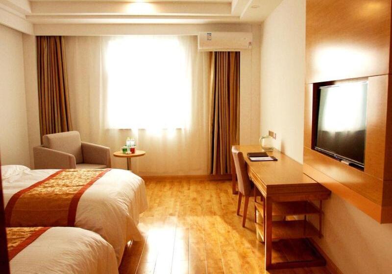 בית מלון כפרי Greentree Inn Shandong Laiwu Bus Station Express