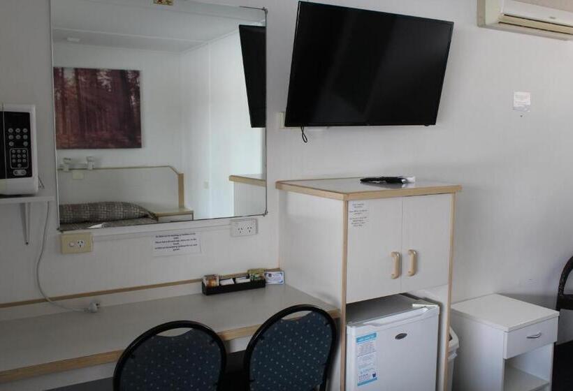 Мотель Tally Ho Motor Inn