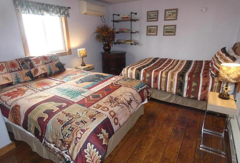 Yellowstone Motel Adults Only All Rooms Have Kitchens