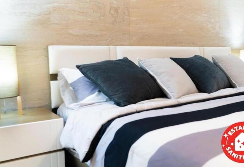 هتل Econosuites Fundidora