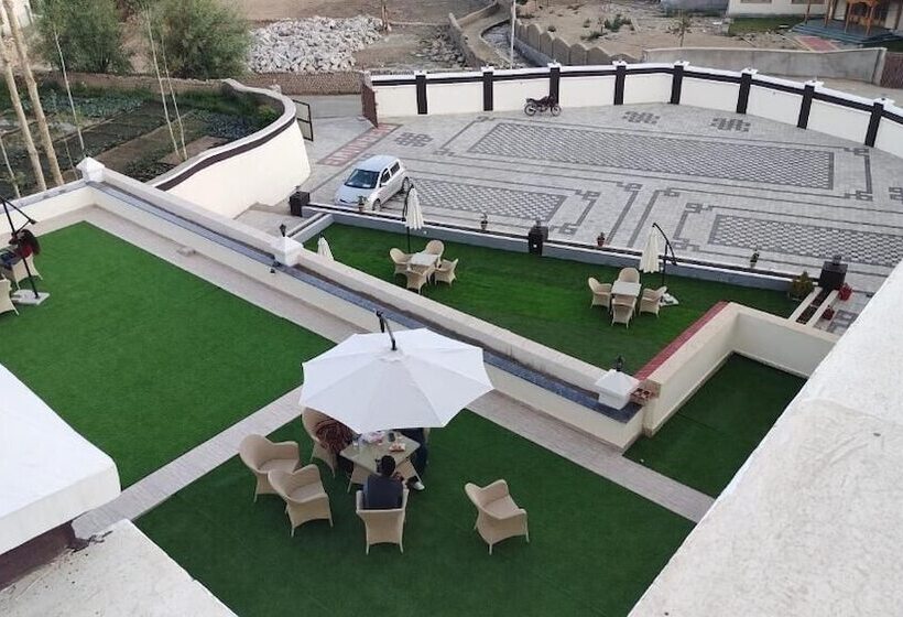 Отель Paradise Ladakh