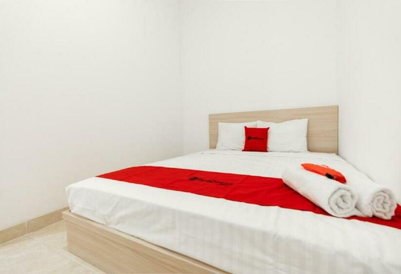 هتل Reddoorz @ Graha Cemerlang Maros