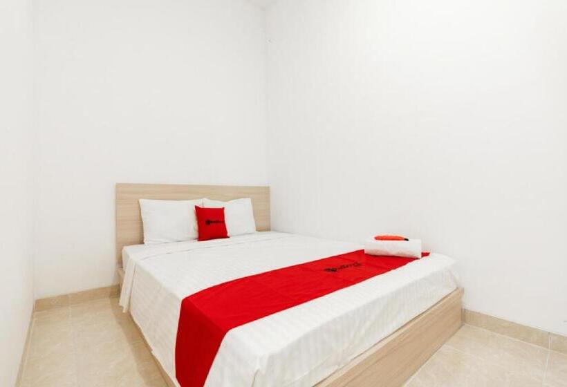 هتل Reddoorz @ Graha Cemerlang Maros
