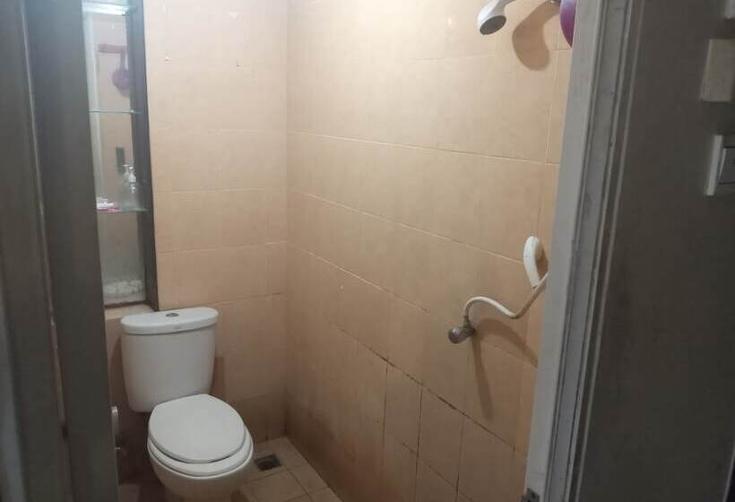 هتل Redliving Apartemen Paragon Village Karawaci   Ujang Rooms