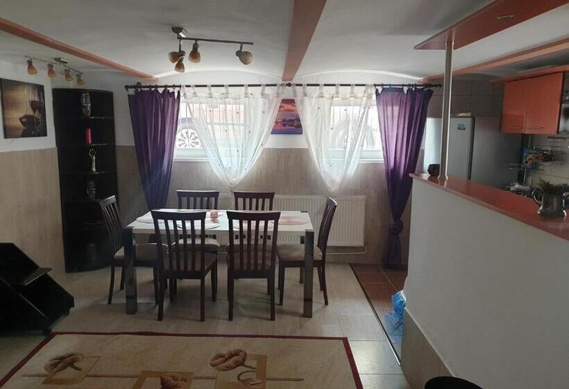 پانسیون Atia Residence