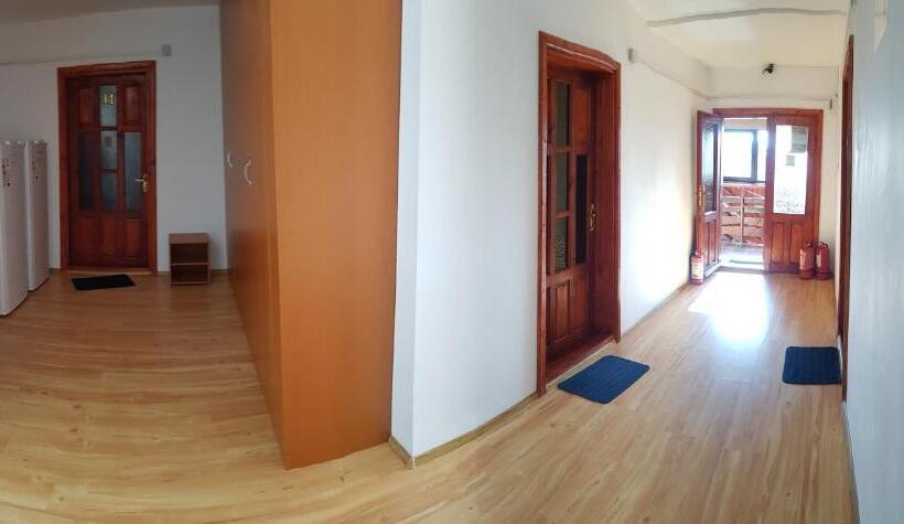 پانسیون Casa Maxim