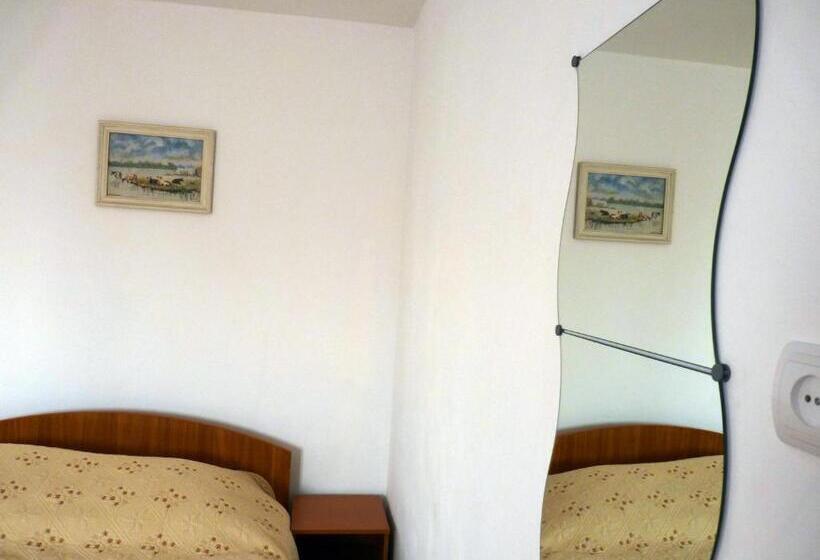 پانسیون Casa Maxim