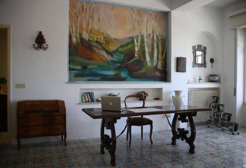 پانسیون Villa Moschella