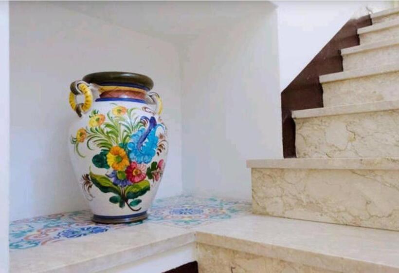 پانسیون Villa Moschella